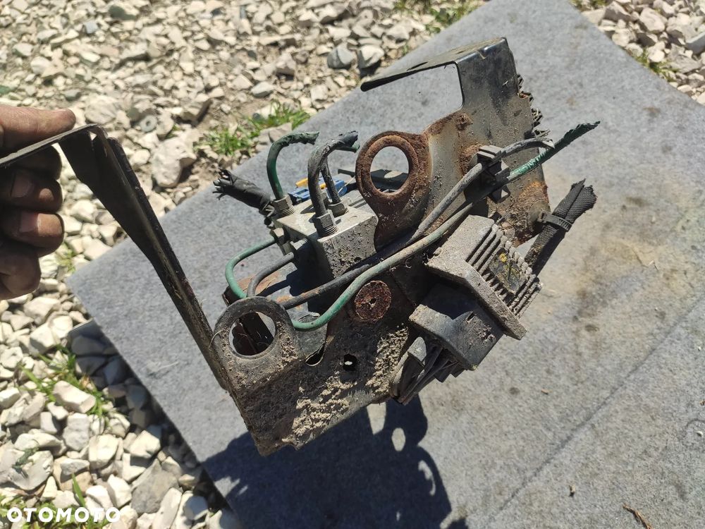 KL Pompa ABS LAGUNA II Espace IV 8200053423C - 2