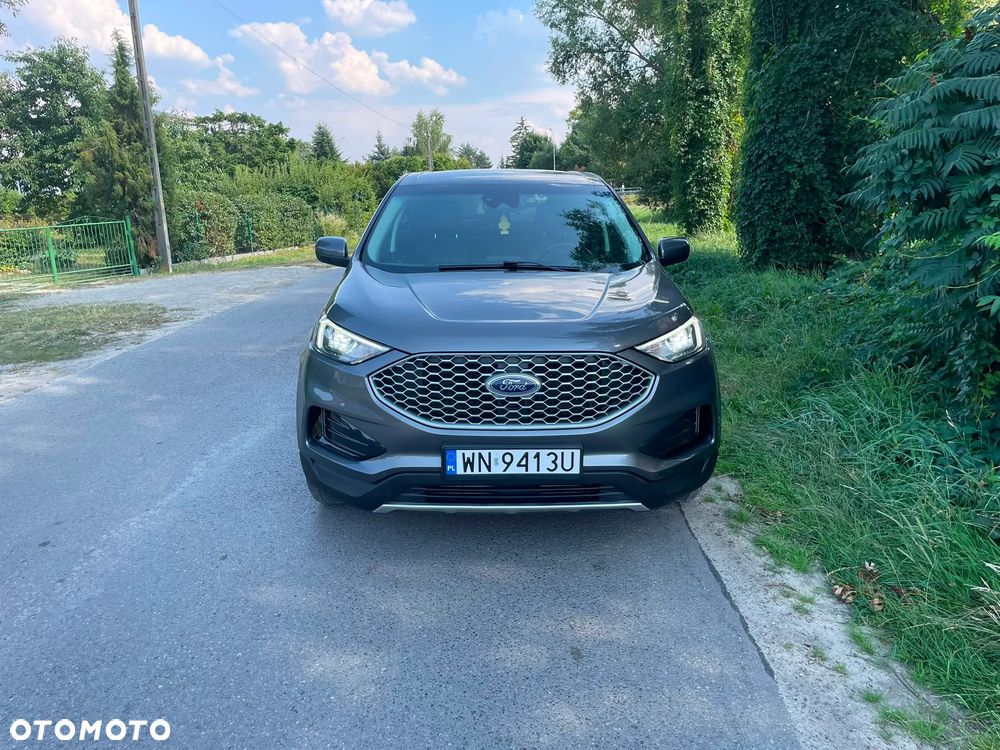 Ford Edge - 8