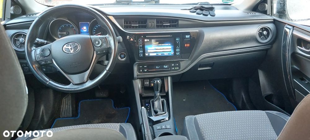 Toyota Auris 1.2 T Prestige MS - 8