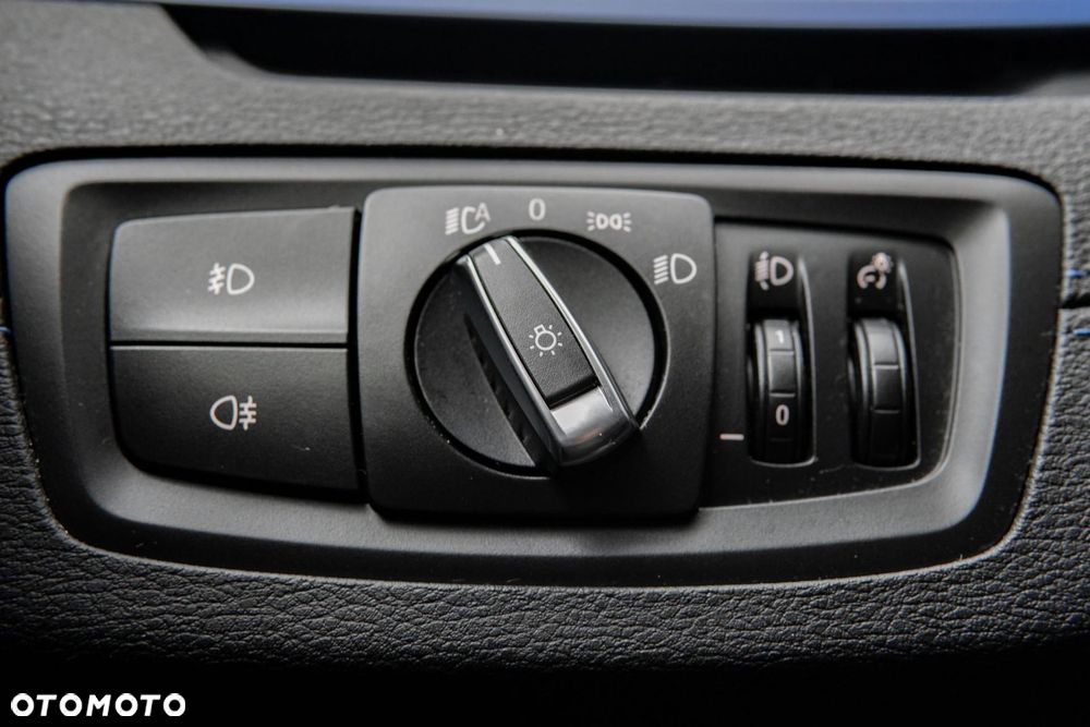 BMW X1 sDrive18d M Sport - 29