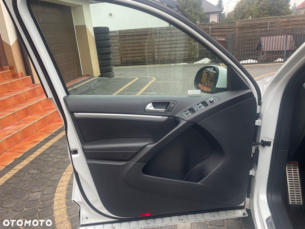 Volkswagen Tiguan 2.0 TDI 4Mot R-Style DSG - 13