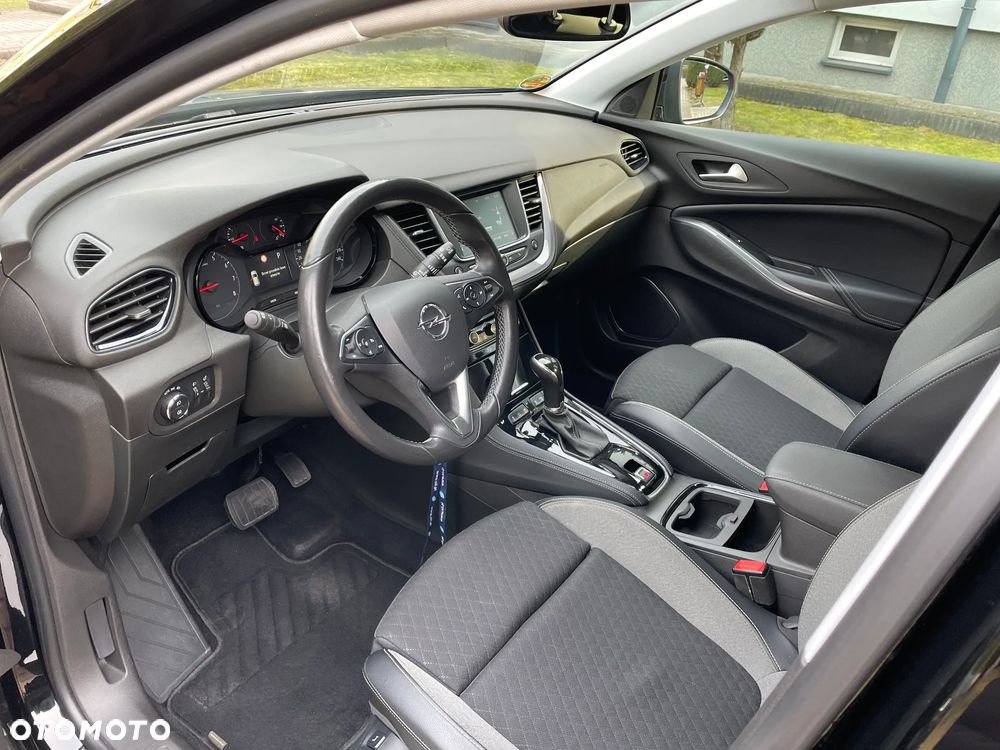 Opel Grandland X 1.2 Start/Stop Automatik Business Edition - 17