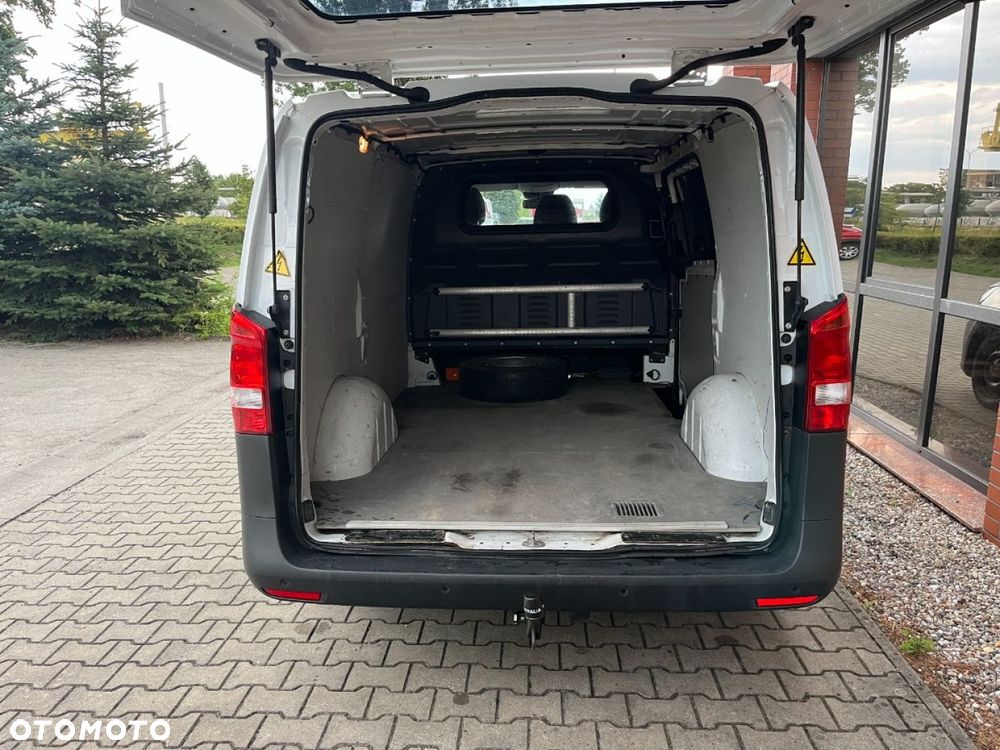 Mercedes-Benz Vito - 22