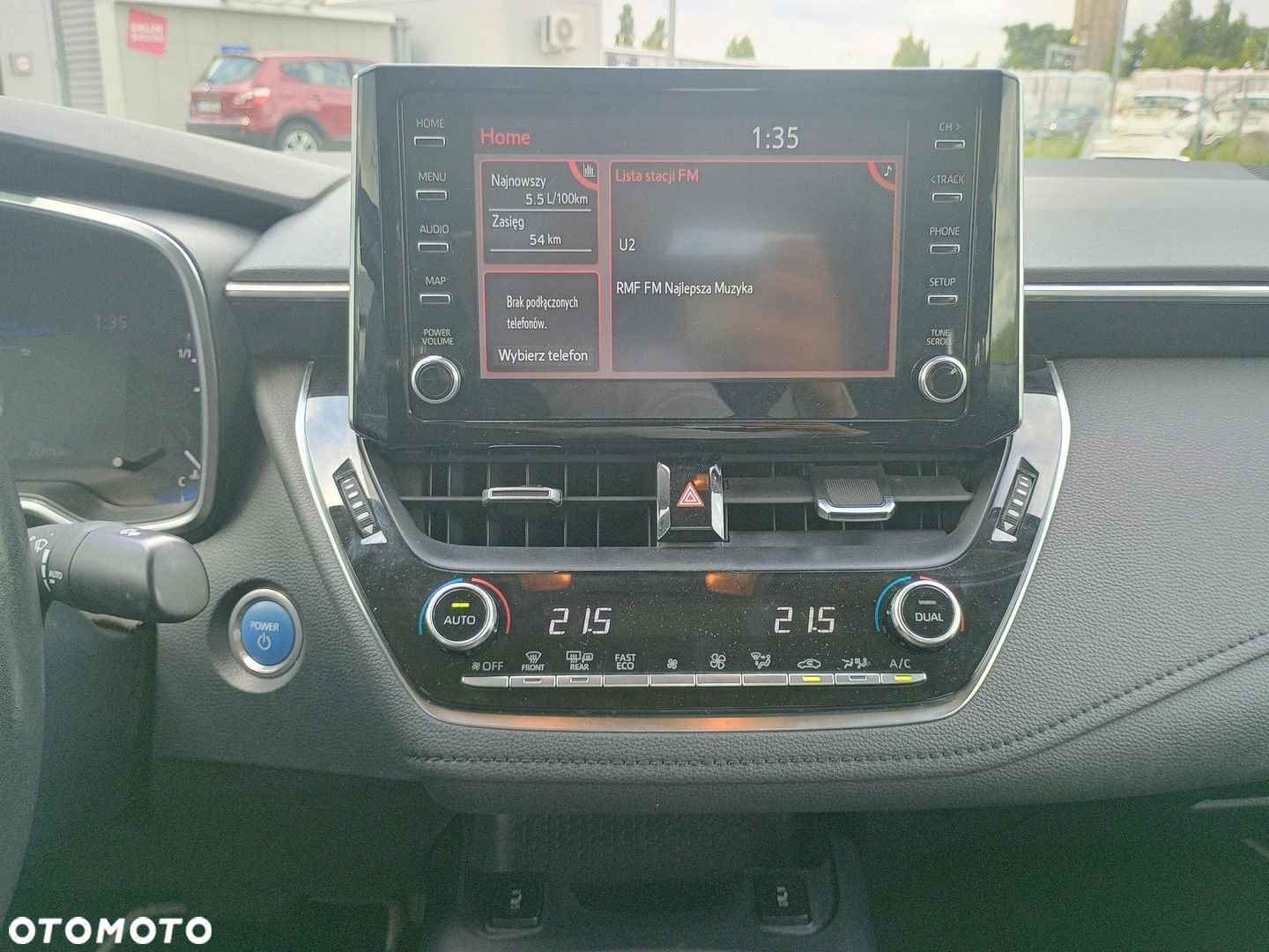 Toyota Corolla 1.8 Hybrid Comfort - 17