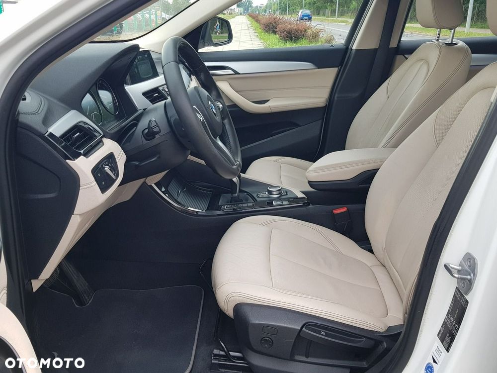 BMW X2 sDrive18d Advantage - 9