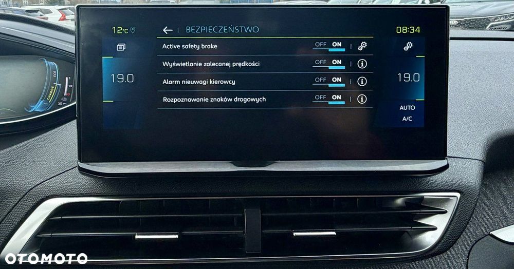 Peugeot 3008 1.6 PureTech Hybrid PHEV Allure Pack S&S EAT8 - 31