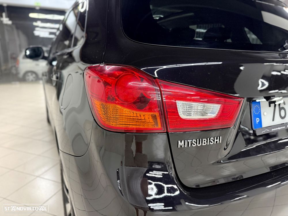 Mitsubishi ASX 1.8 DI-D Intense - 12