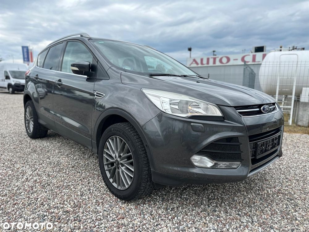Ford Kuga - 1