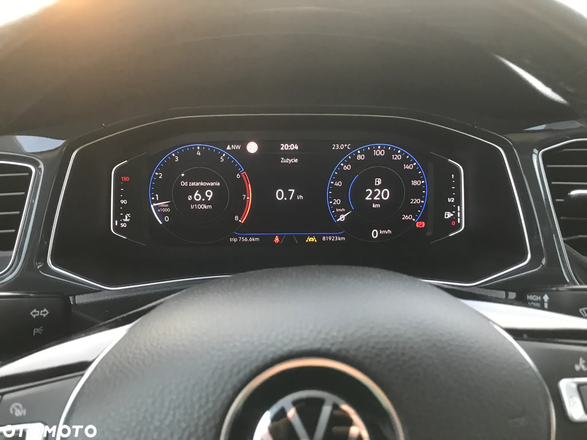 Volkswagen T-Roc 1.5 TSI ACT Premium - 4