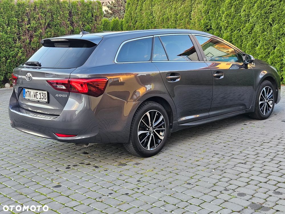 Toyota Avensis - 3