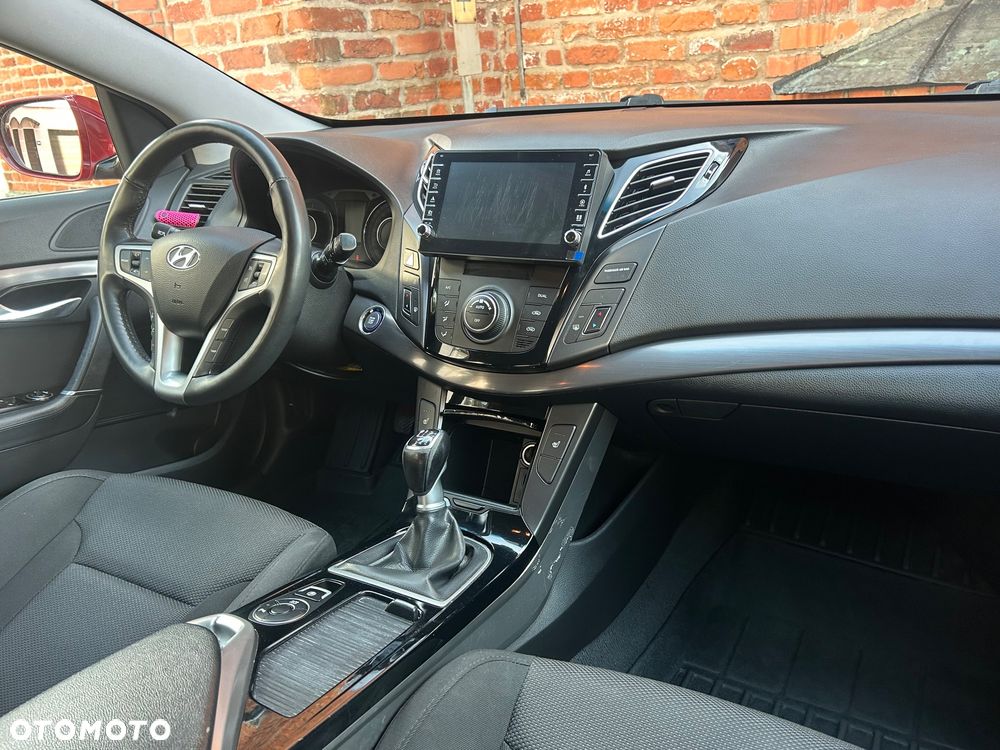 Hyundai i40 1.7 CRDi Comfort + - 20