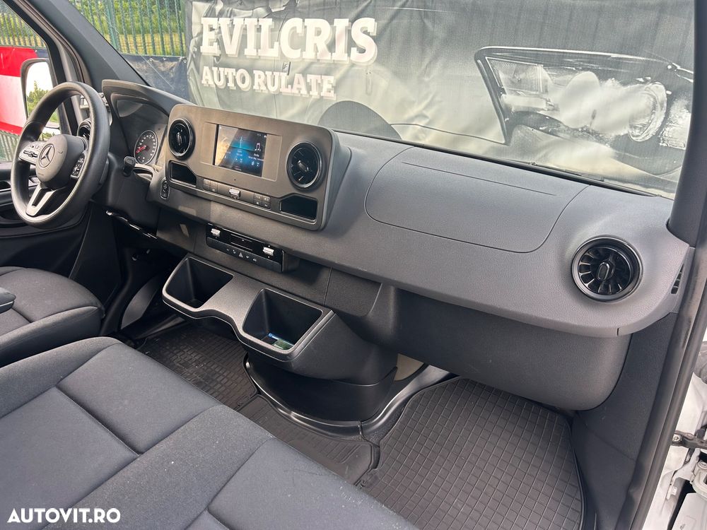 Mercedes-Benz Sprinter FRIGORIFIC AUTOMAT 2 COMPARTIMENTE - 23