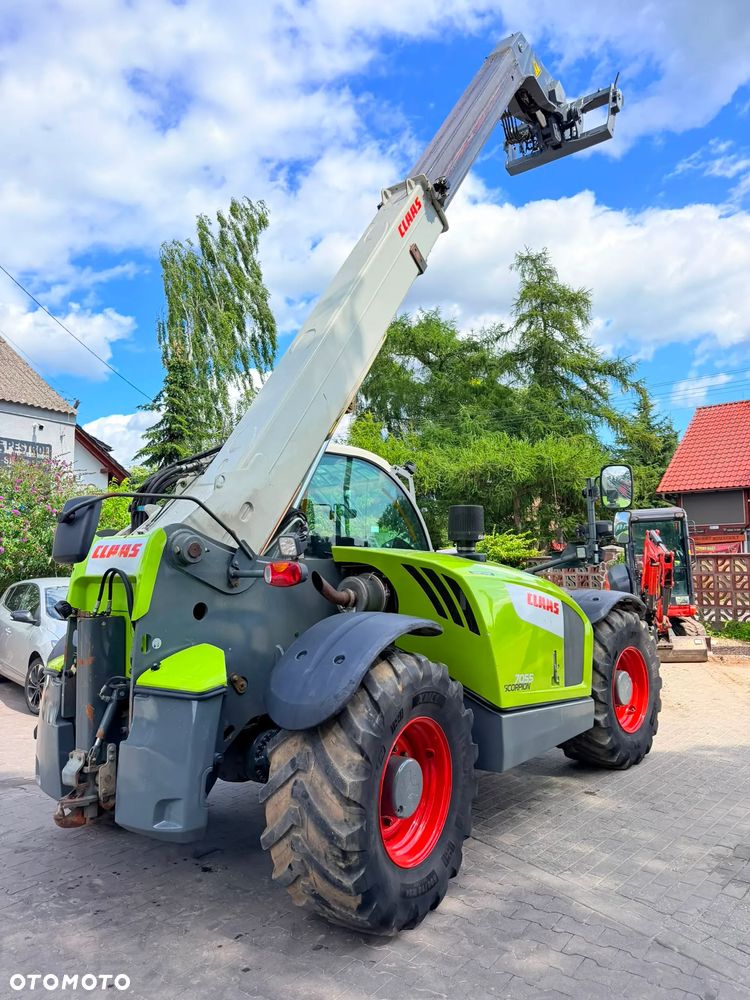 Claas Scorpion 7055 Varipower - 7