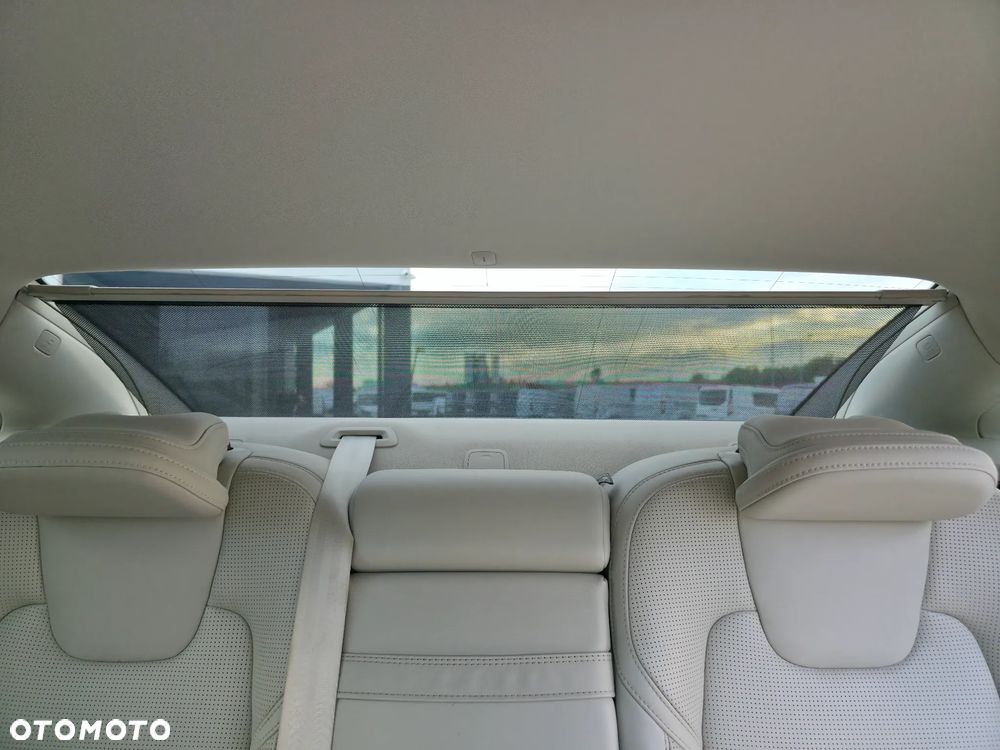 Volvo S90 B5 D AWD Inscription - 38