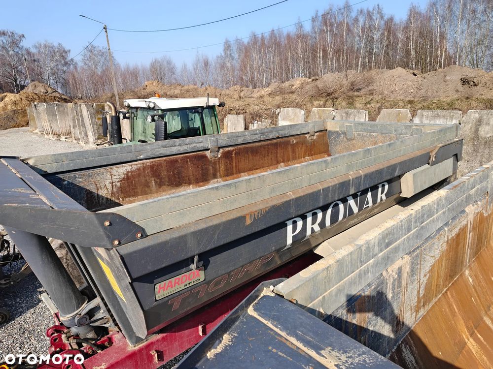 Pronar T701 HP - 12