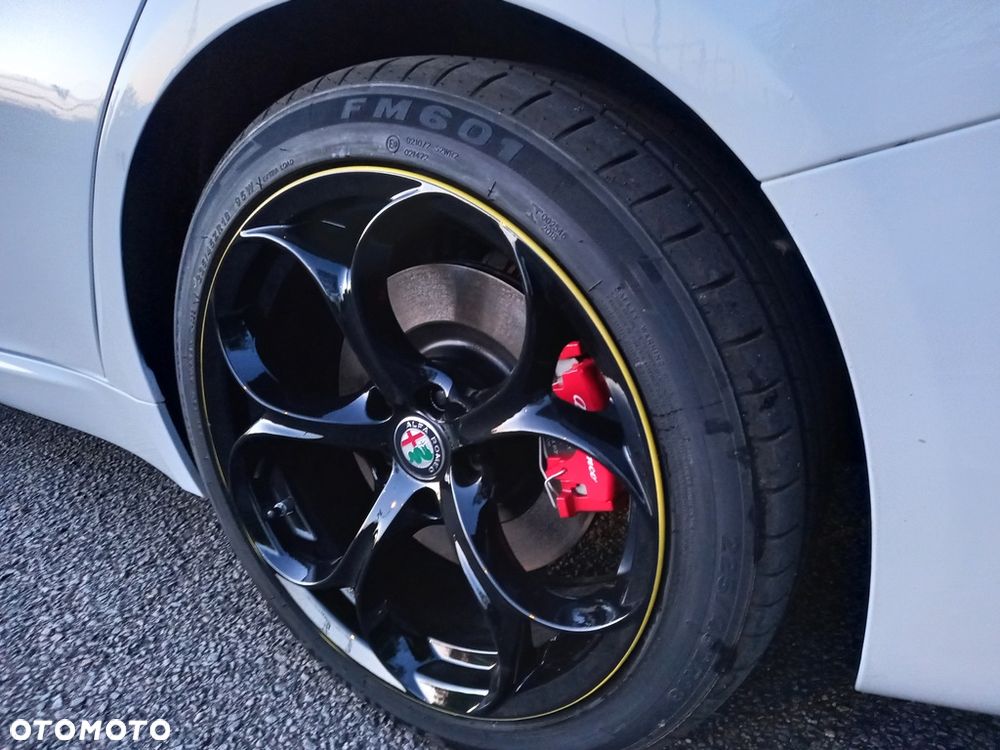 Alfa Romeo Giulia - 26