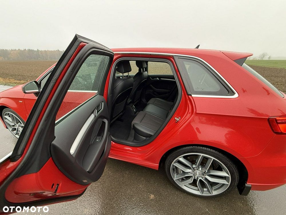 Audi A3 Sportback - 32