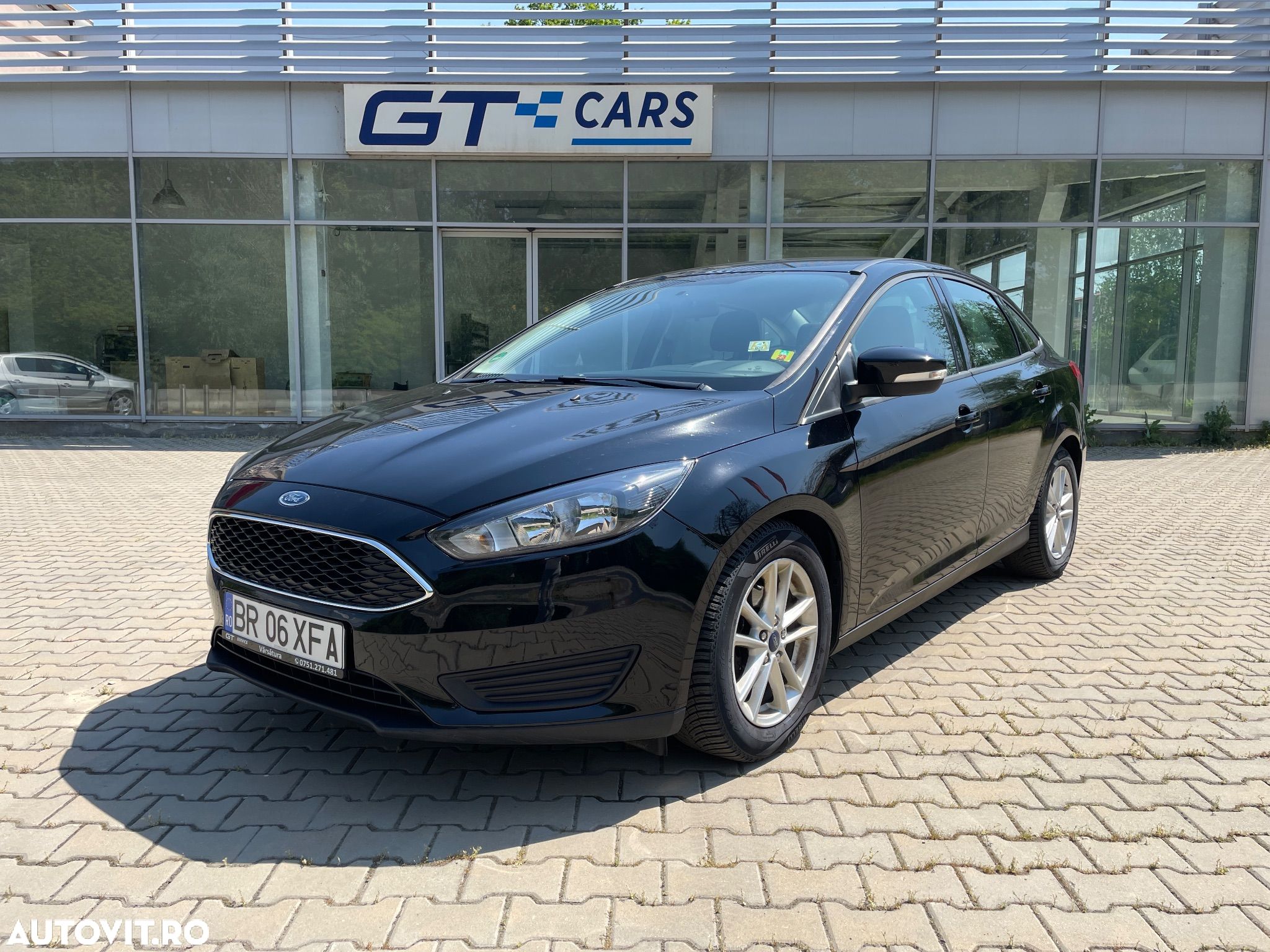 Ford Focus - 1