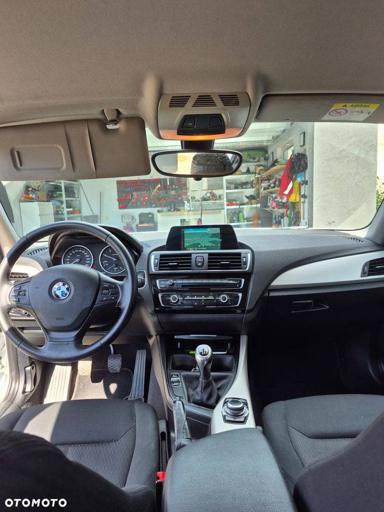BMW Seria 1 114d Sport Line - 35