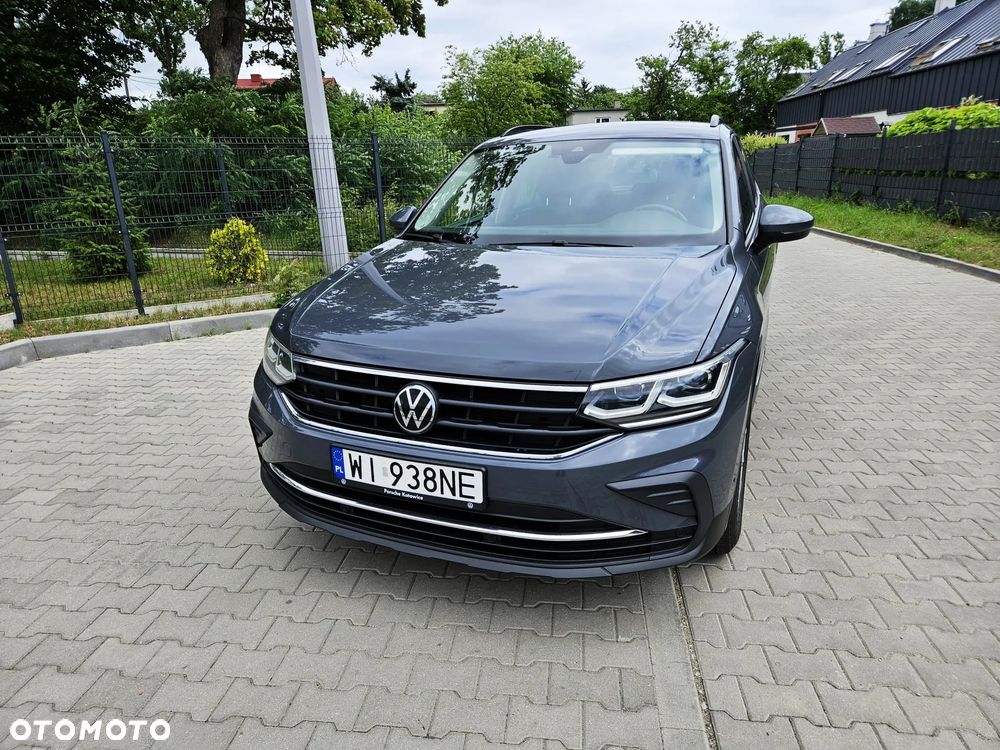 Volkswagen Tiguan 2.0 TDI SCR Life DSG - 3