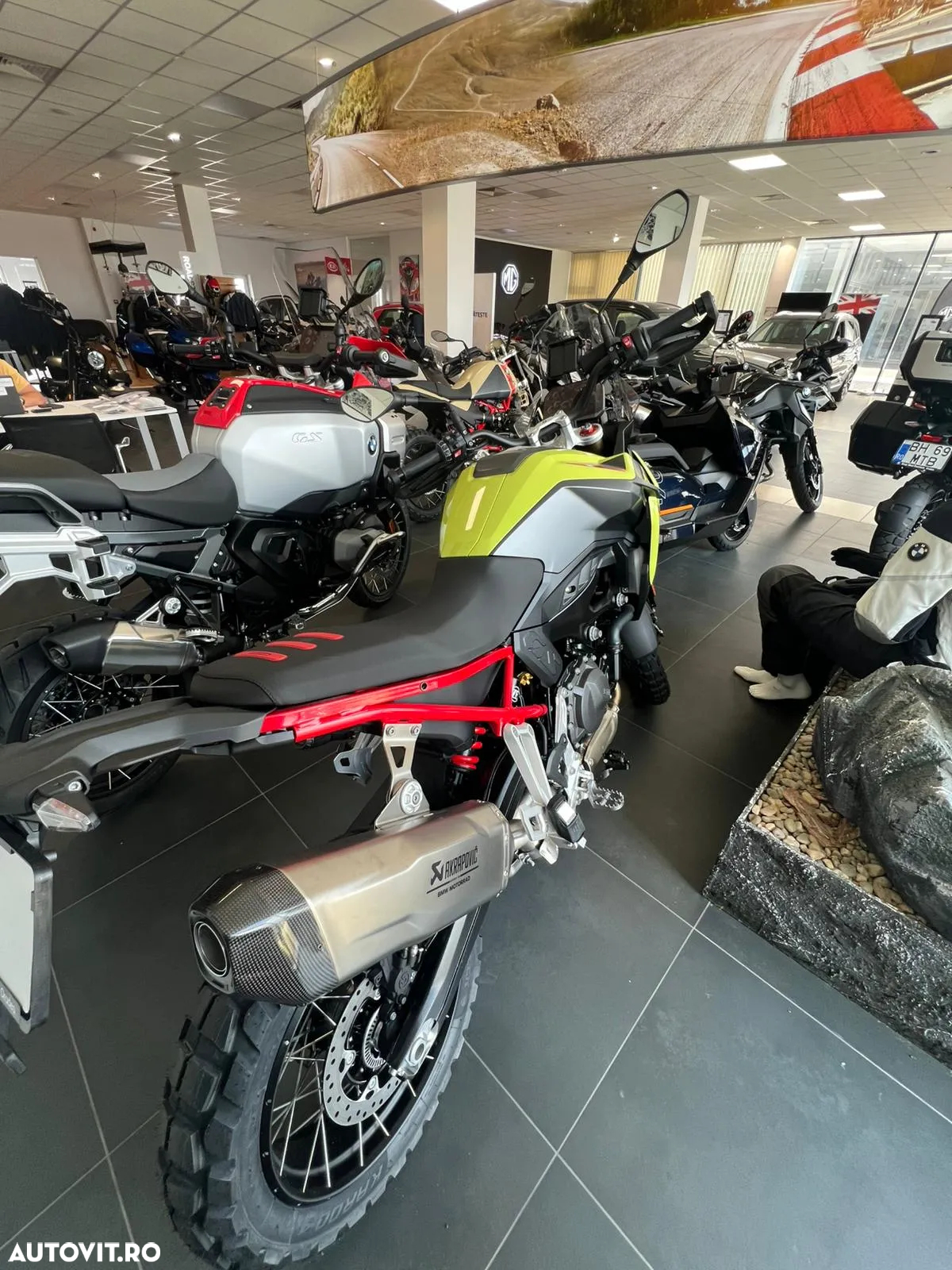 BMW F 900 GS - 3
