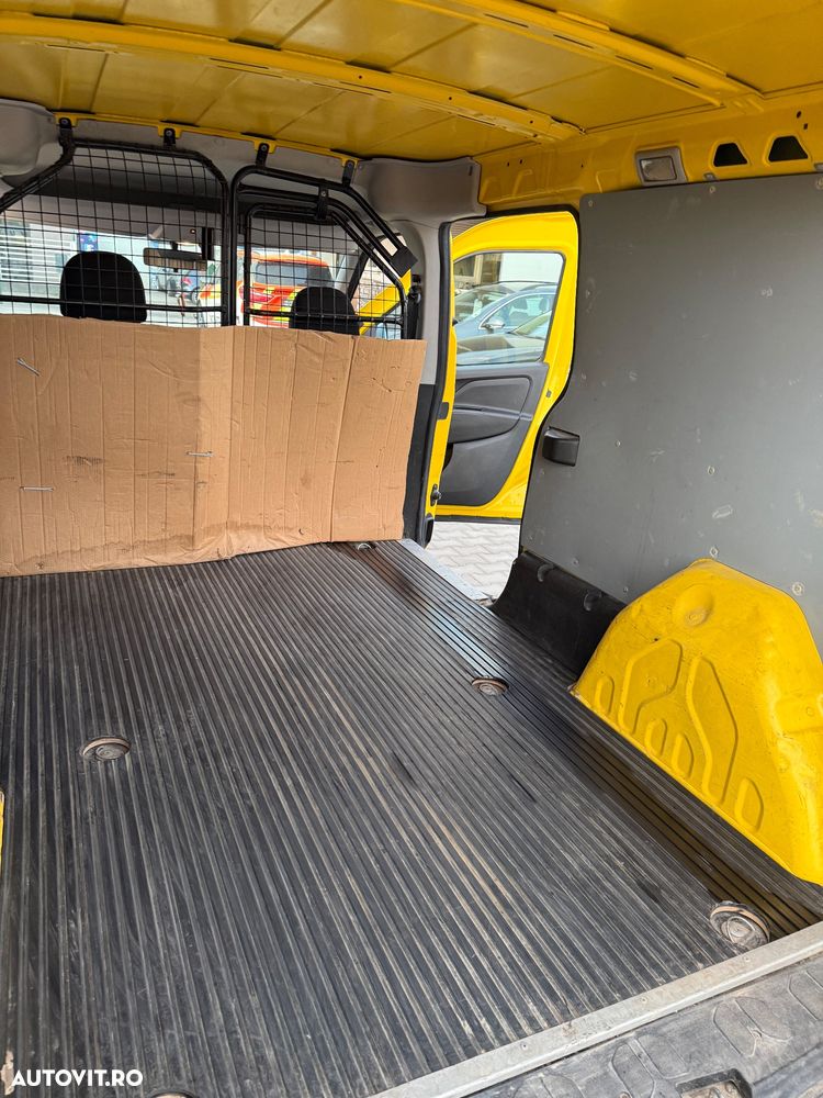 Fiat Doblo Combi Mjet Maxi Confort - 24