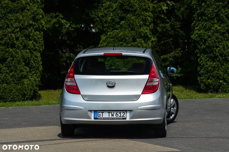 Hyundai i30 1.4 Comfort EU5 - 12