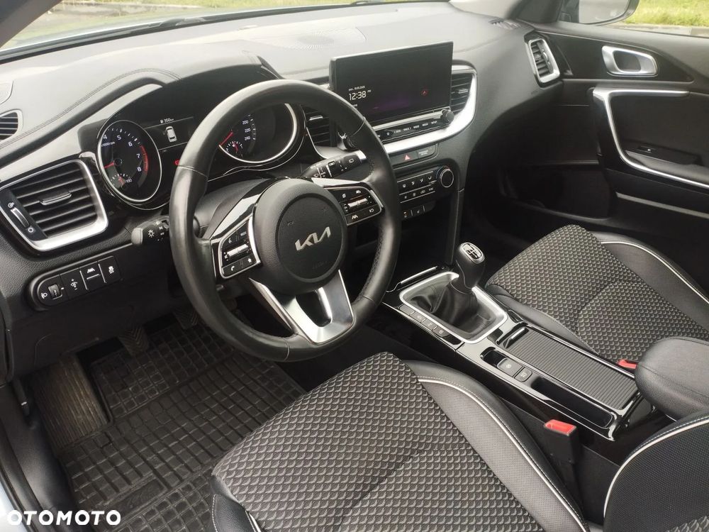 Kia Ceed 1.5 T-GDI Tribute - 9