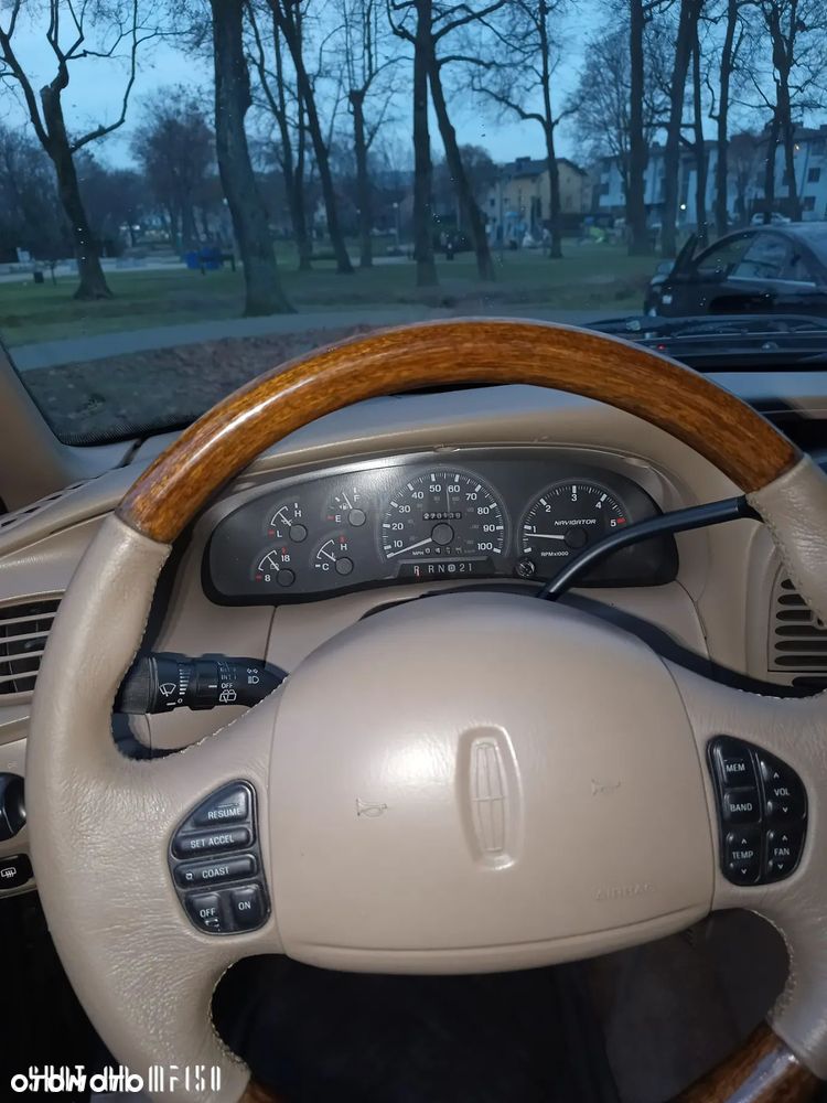 Lincoln Navigator 5.4 4WD - 17