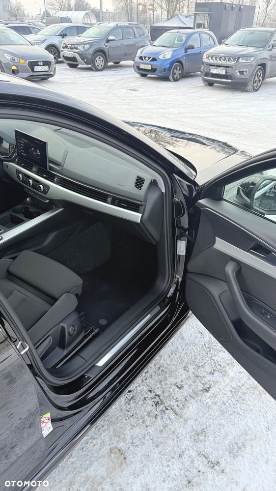 Audi A4 Avant 40 TFSI S tronic - 30