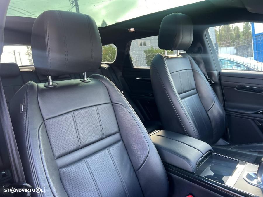 Land Rover Range Rover Evoque 1.5 P300e AWD HSE Auto - 6