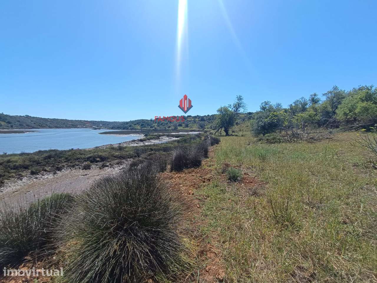 Quinta com 9 Hectares , junto ao rio Arade excelente investimento - Grande imagem: 3/48