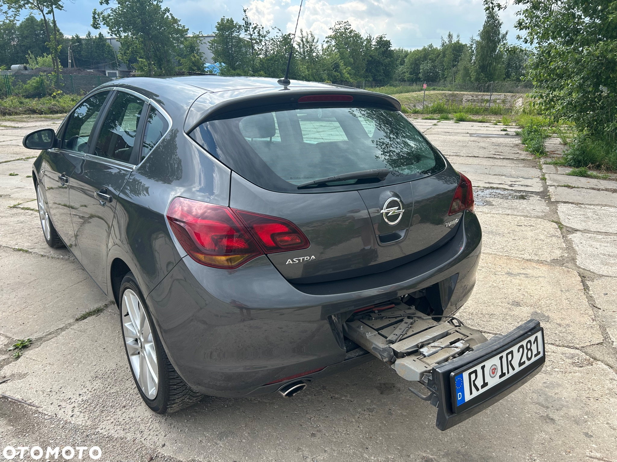 Opel Astra 1.4 Turbo Cosmo - 25