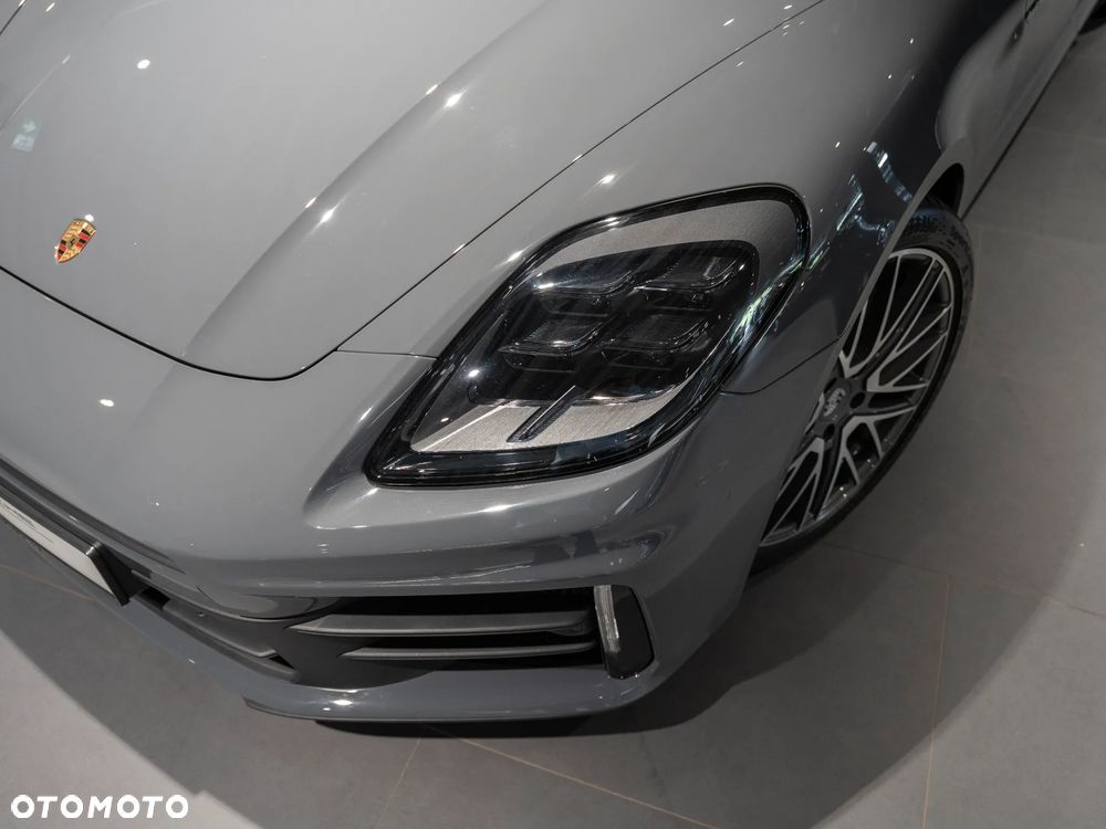 Porsche Panamera 4S E-Hybrid - 16