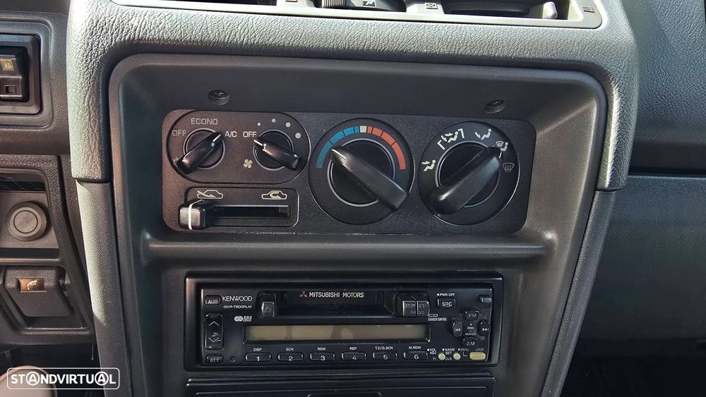 Mitsubishi Pajero 2.8 TD GLS ABS - 11