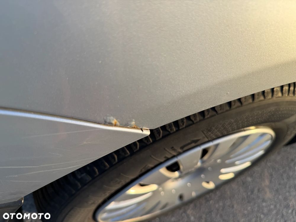 Volkswagen Passat 2.0 TDI Comfortline - 18