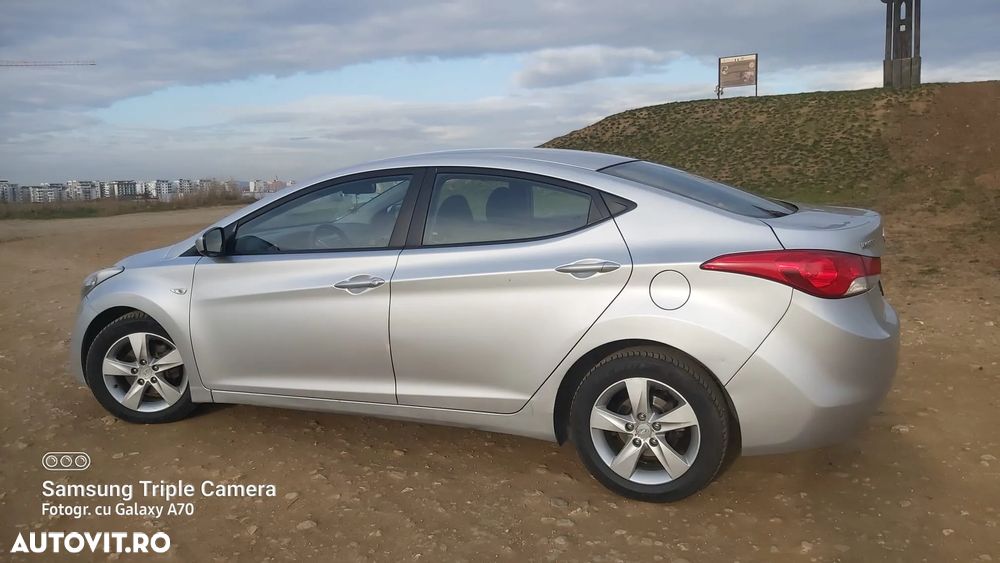 Hyundai Elantra 1.6 MPi Highway Heat+ - 15