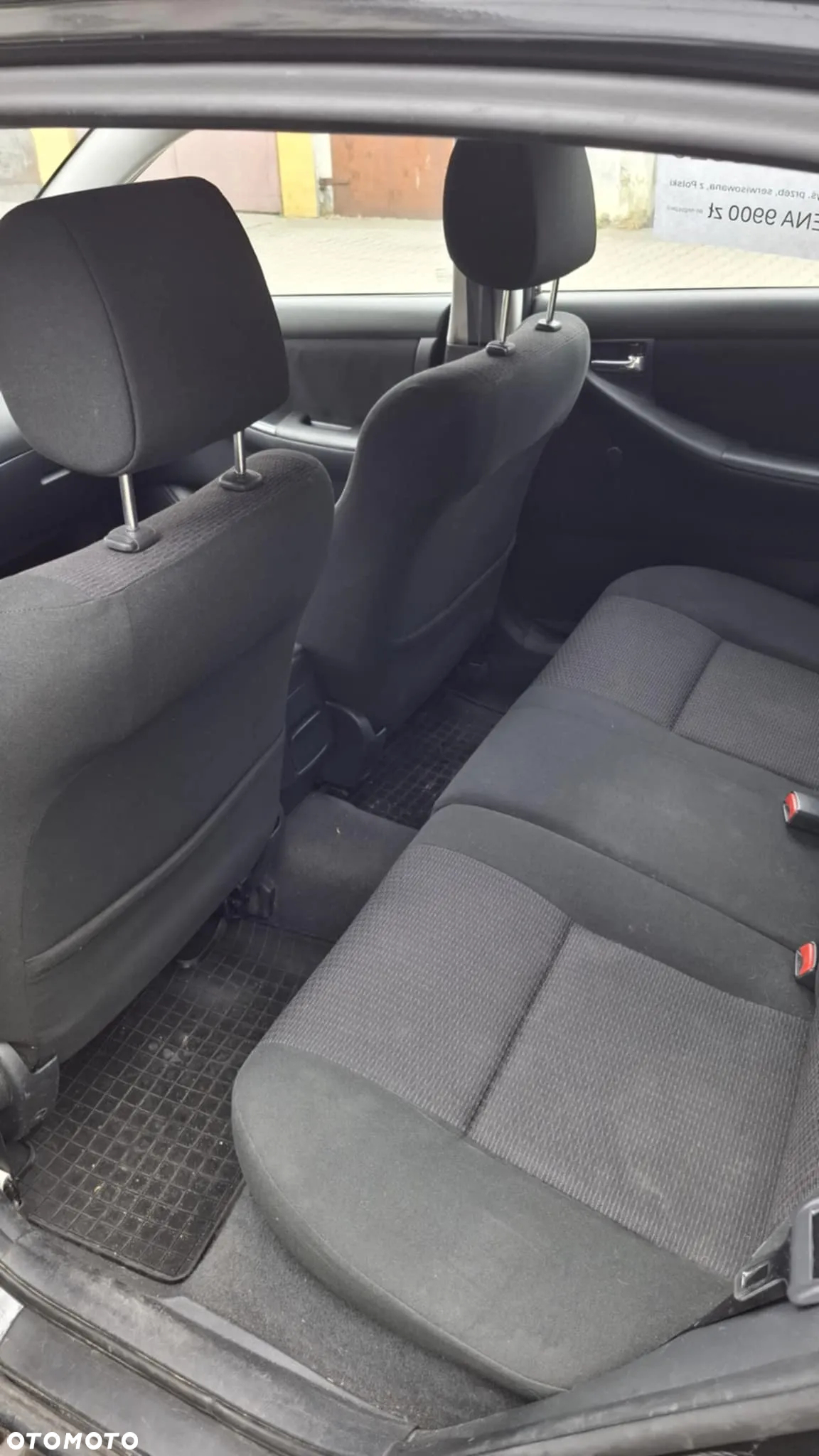 Toyota Corolla - 6