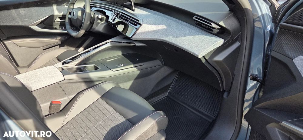 Peugeot 3008 1.2L 136 e-DCS6 MHEV Allure - 5