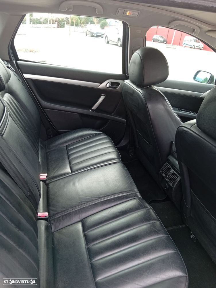 Peugeot 407 SW 2.0 HDi Executive - 6