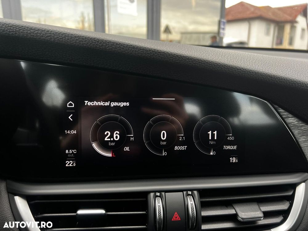 Alfa Romeo Giulia - 26