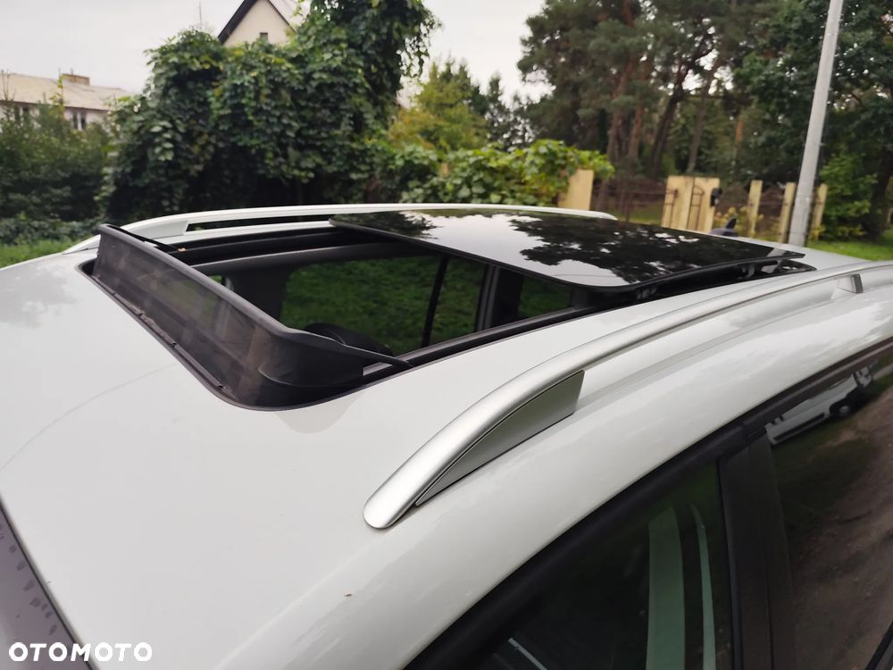 Volkswagen Touran 2.0 TDI DPF Highline Perfectline - 19