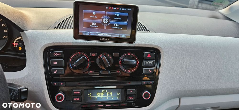 Volkswagen up! BlueMotion Technology move - 18