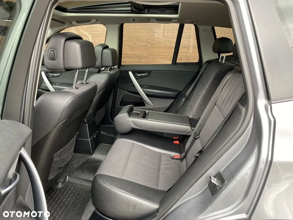 BMW X3 xDrive20d - 28