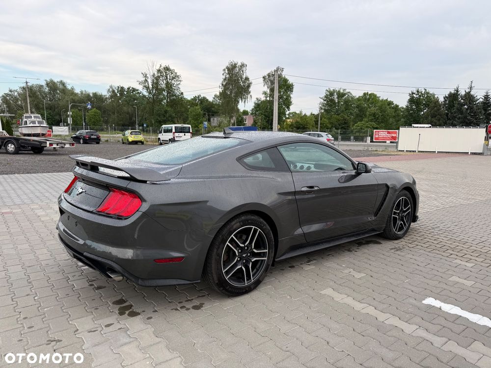 Ford Mustang 2.3 Eco Boost - 15