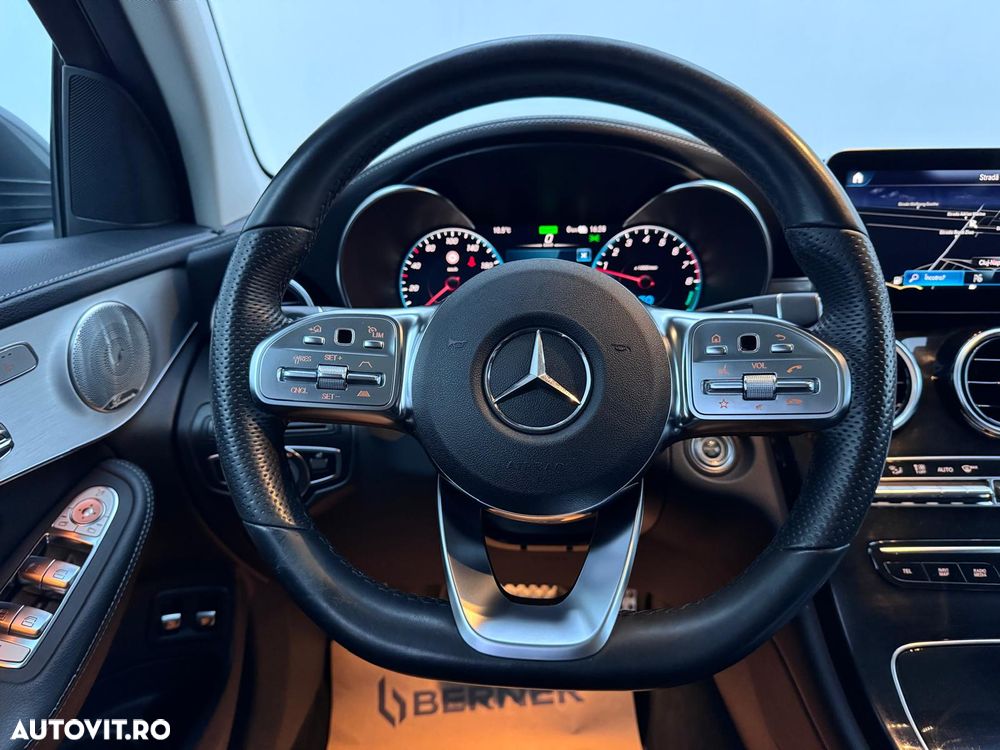 Mercedes-Benz GLC - 26