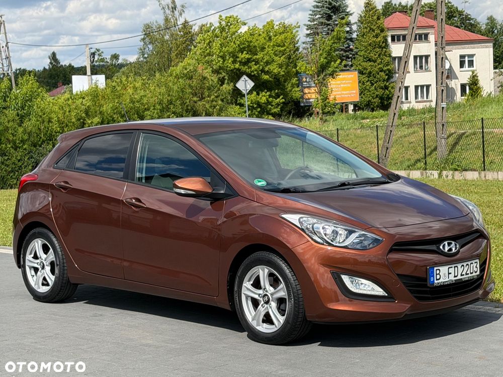 Hyundai i30 1.4 Trend - 11