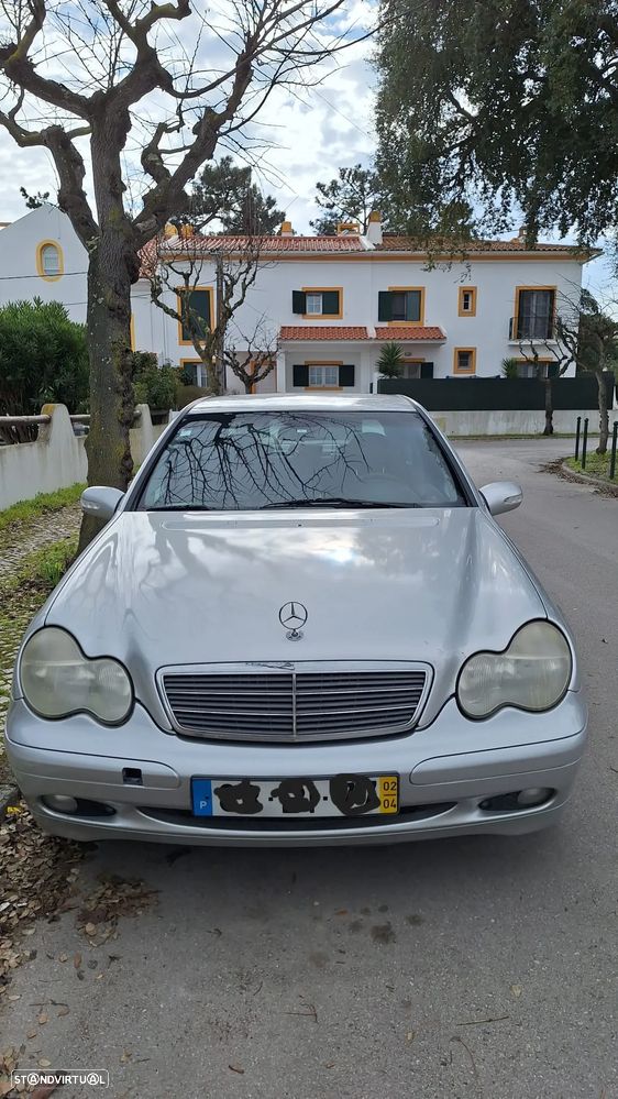 Mercedes-Benz C 200 - 9