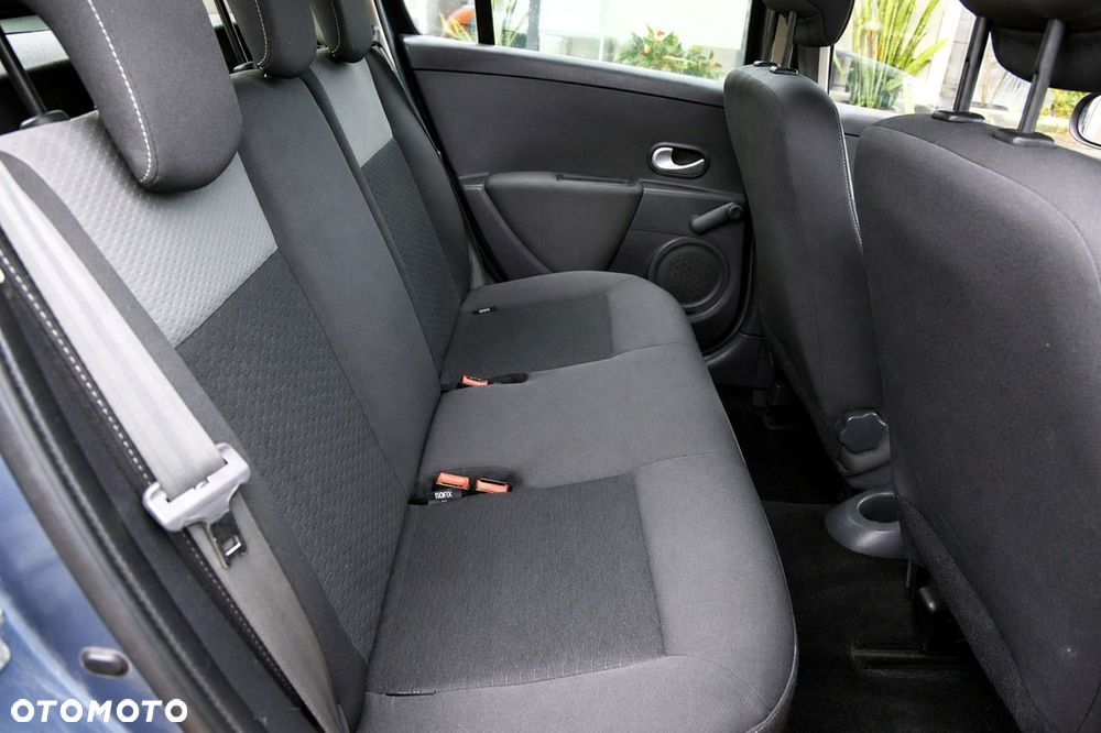 Renault Clio - 15