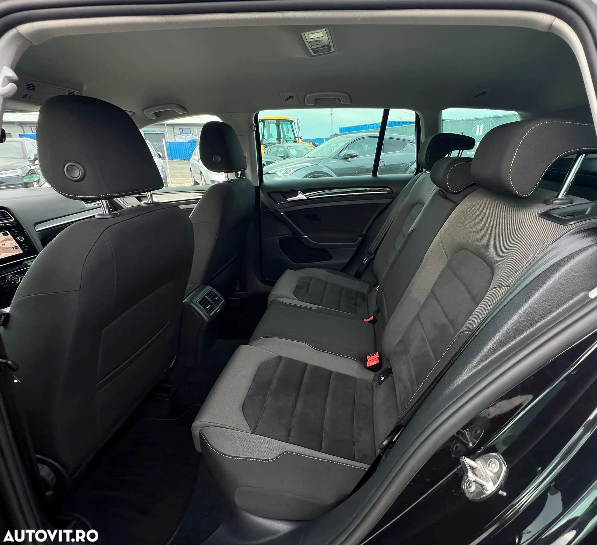 Volkswagen Golf 2.0 TDI DSG Highline - 5